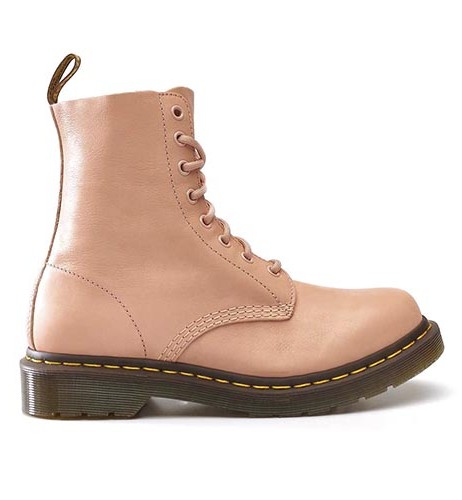 30-glany-dr-martens-1460-pascal-salmon-pink-DM24482672-urbanstaff-casual-streetwear-1
