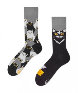 140#-kolorowe-skarpetki-many-mornings-black-cat-socks-regular-urbanstaff-casual-streetwear-(1)